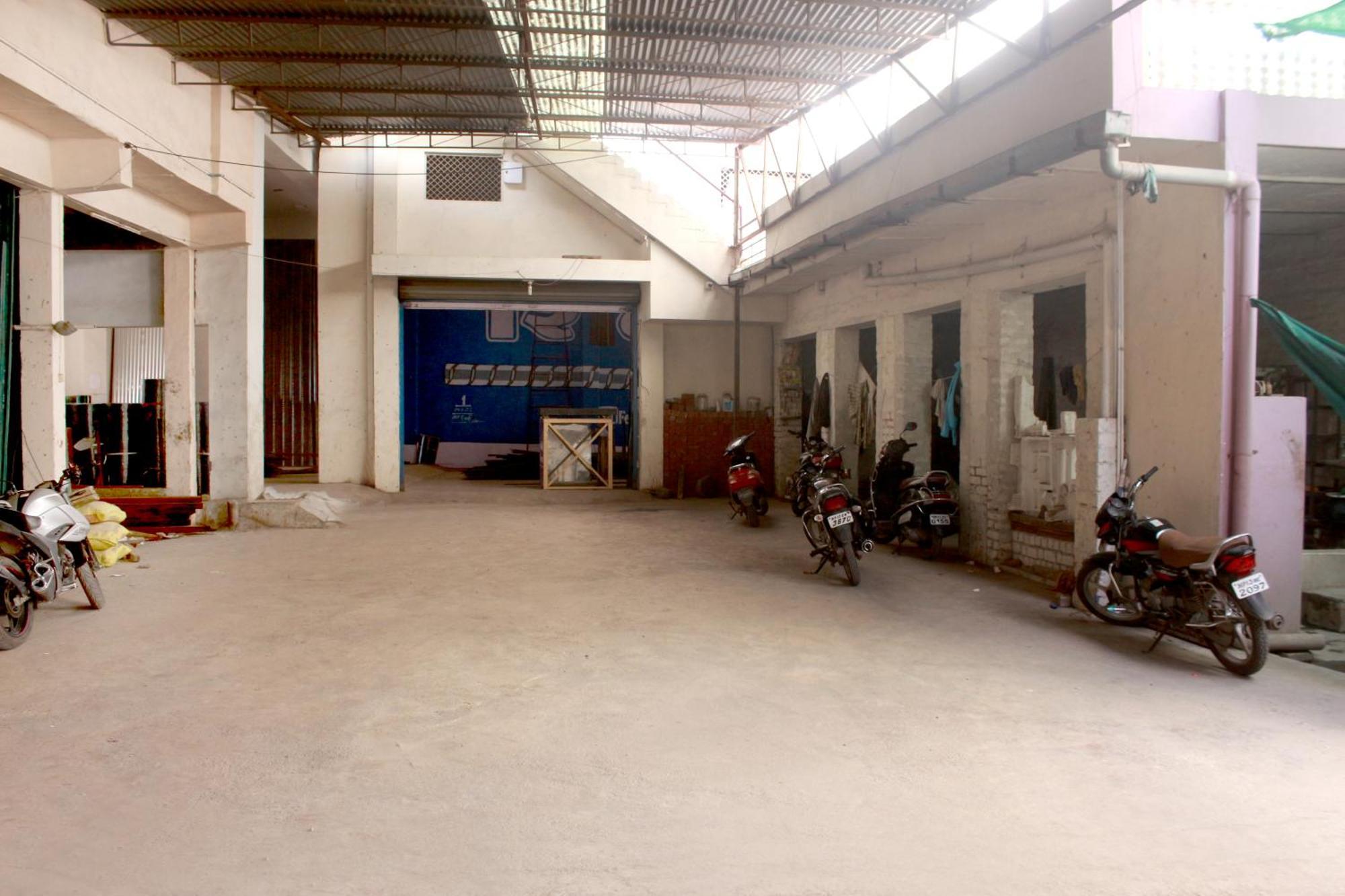 Perfect Homestay Ujjain Esterno foto